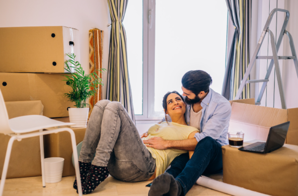 when to move in with boyfriend or girlfriend